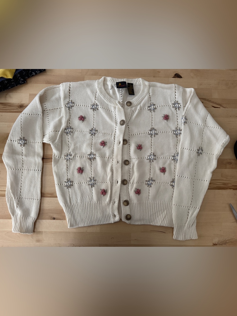 LizSport Vintage Cardigan
